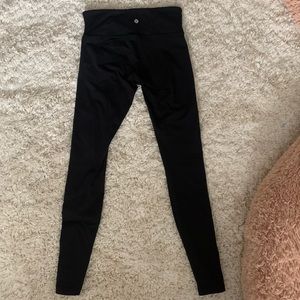 Lululemon LR 28” Wunder Unders Black Leggings